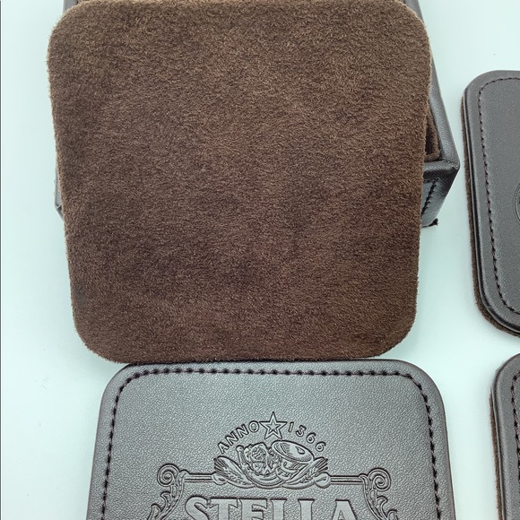 STELLA ARTOIS , LEATHER COASTERS .. EUC ..🍷 - Picture 3 of 5